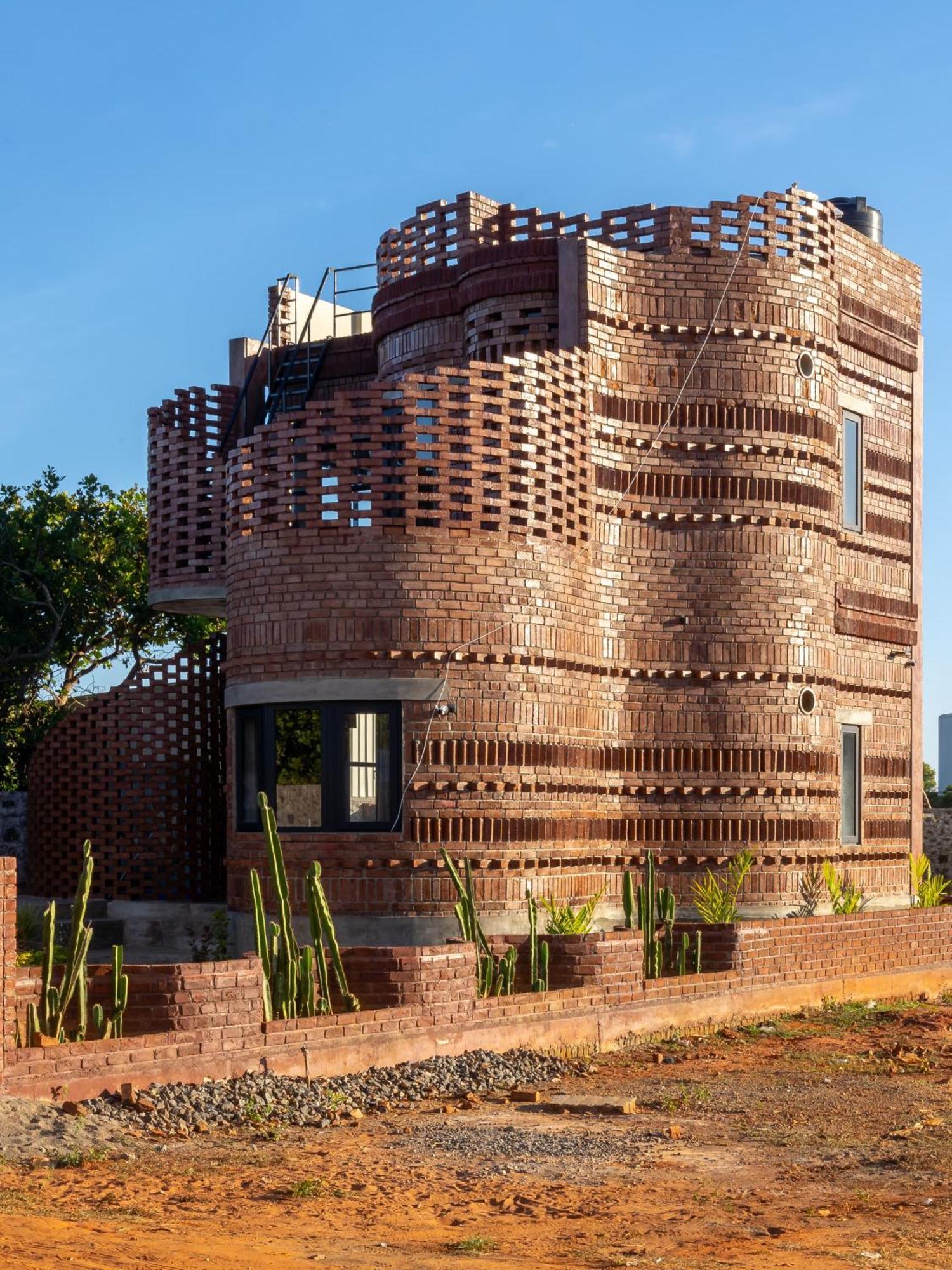Pool Villa-House Of The Dancing Cactus Puducherry Buitenkant foto