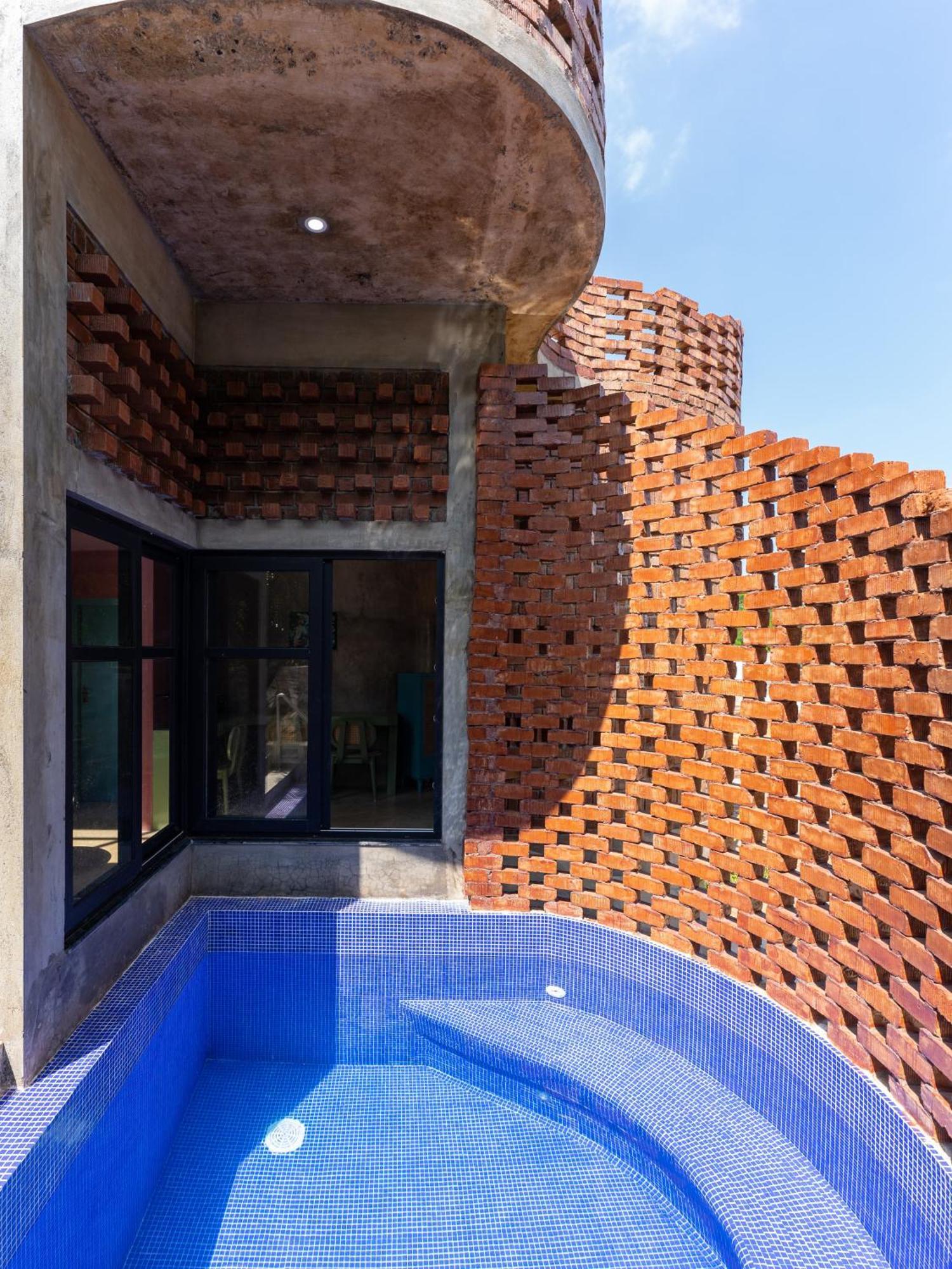 Pool Villa-House Of The Dancing Cactus Puducherry Buitenkant foto